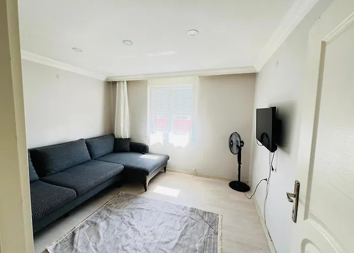 Kueltuer Mahallesi Esyali Apartment Antalya