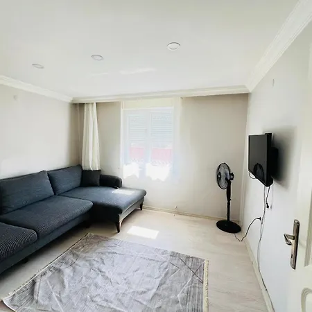 Kueltuer Mahallesi Esyali Apartment Antalya